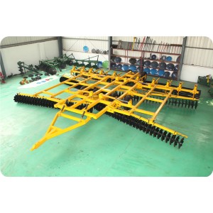 Agricultural Machinery in Tiller Combined Land Preparation Machine